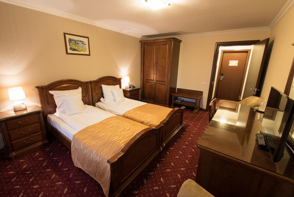 Edelweiss Poiana Hotels Poiana Brasov Quarto foto
